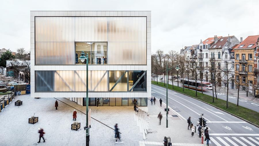 CENTR'AL : NOUVEAU COMPLEXE CULTUREL ET SPORTIF À FOREST